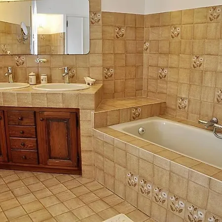 Villa Le Clos Du Vallon Bord De *